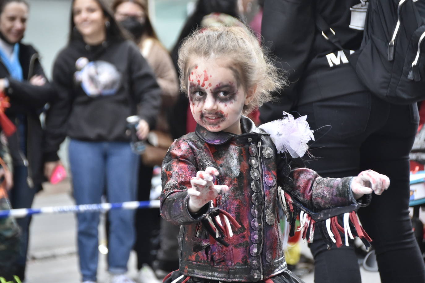 La zombi de 'Thriller' de la comparsa Caribe. 