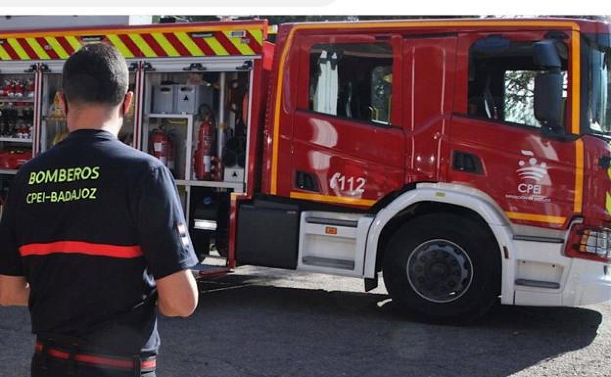 La Diputación de Badajoz paralizó las oposiciones de bomberos «por la gravedad de los hechos investigados»