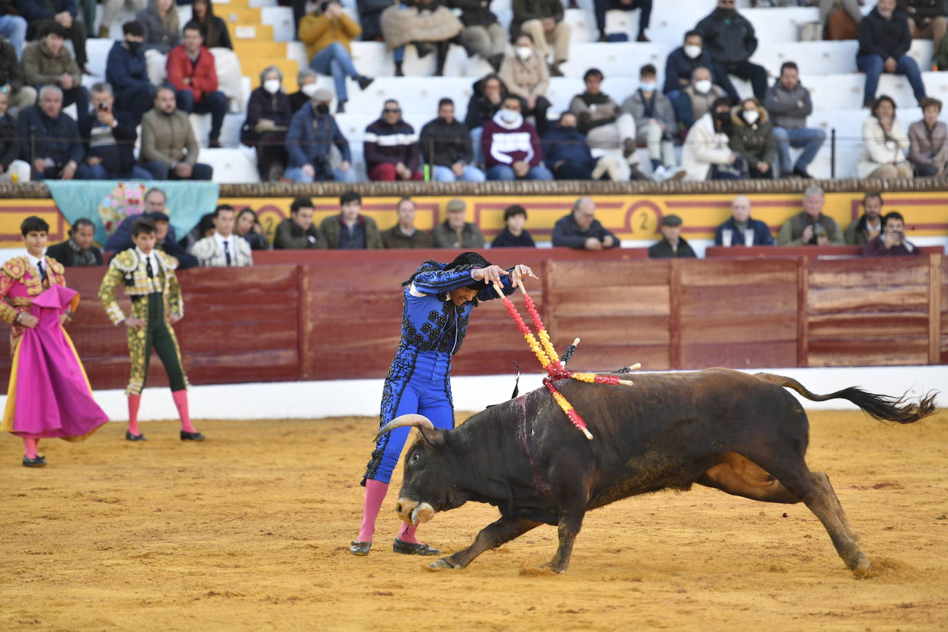 Fotos: Primer festejo de la Feria de Olivenza: Novillada con Carlos Domínguez, Manuel Perera y Eric Olivera