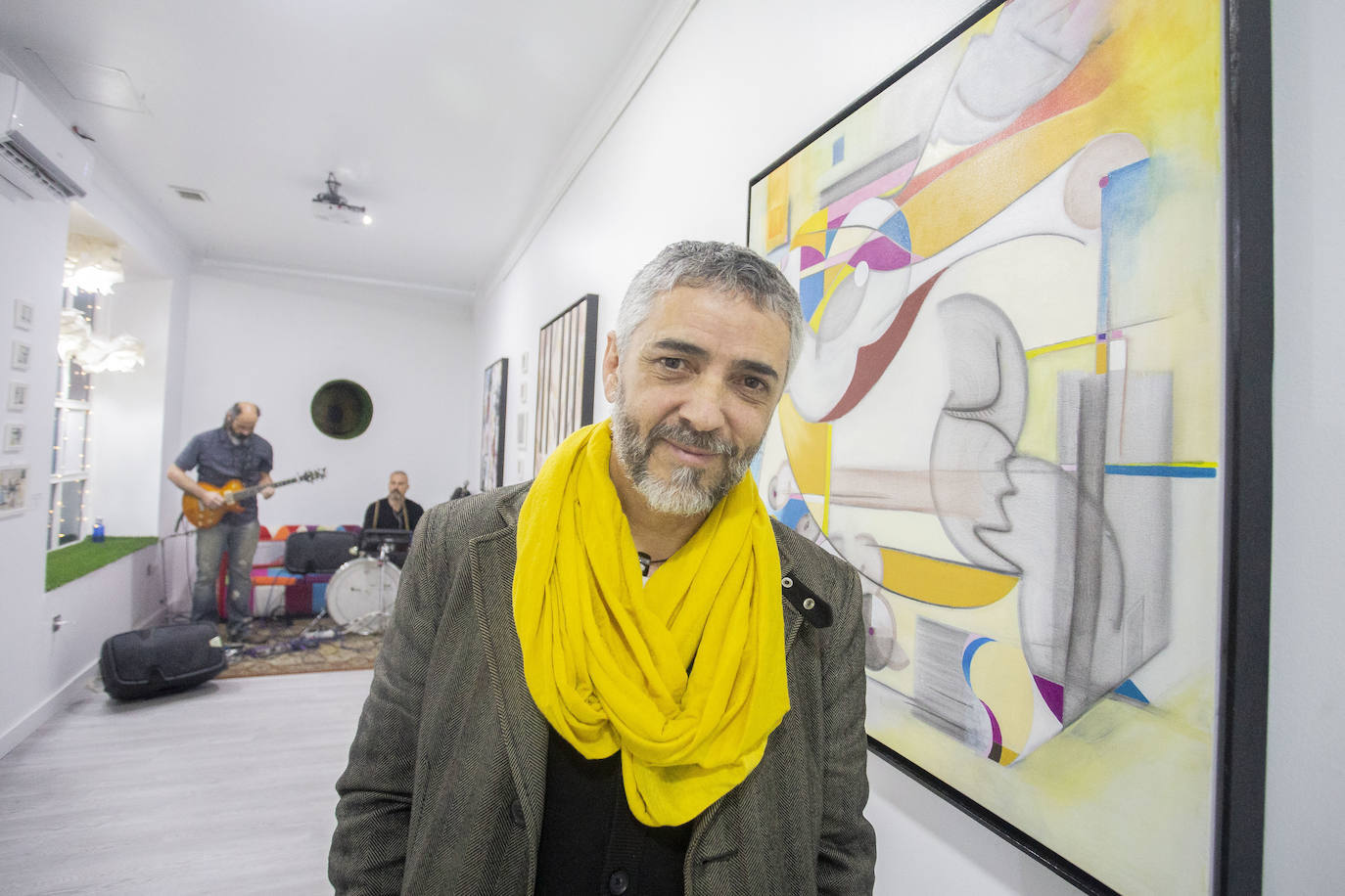 Niño Índigo expone sus obras en Belleartes.