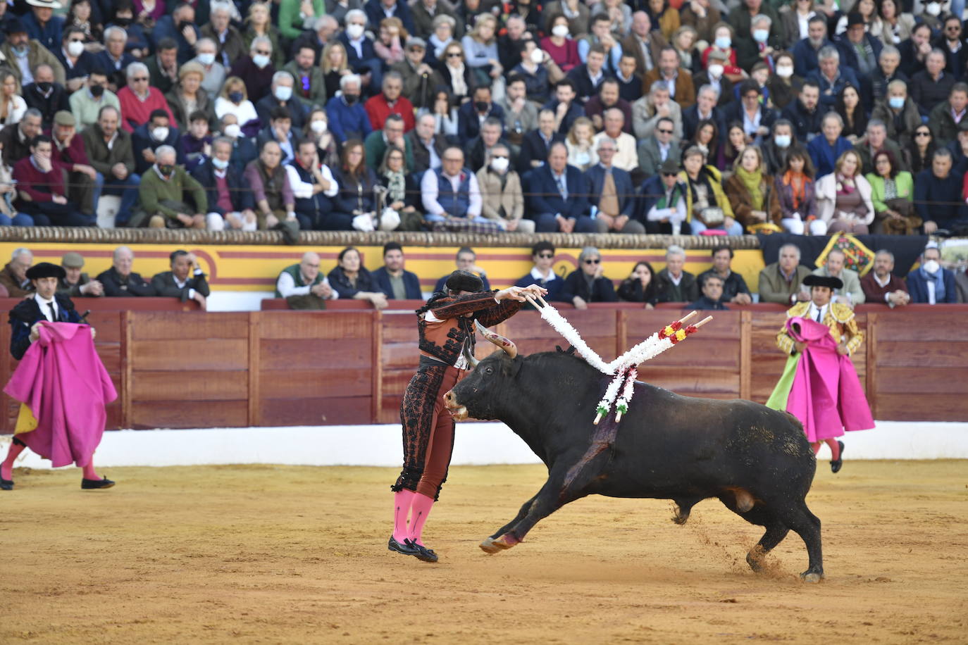 Fotos: En imágenes | La primera corrida de toros de Olivenza con Morante de la Puebla, El Juli y Emilio de Justo