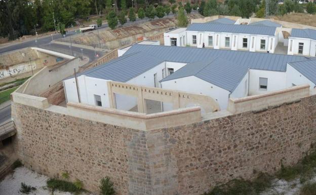 Albergue del revellín de San Roque, en Badajoz. 