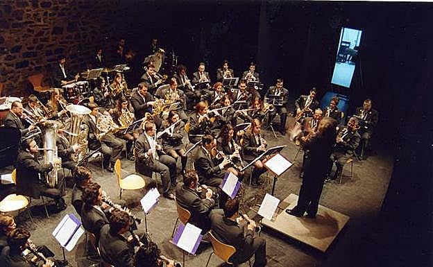 La banda sinfónica de la Diputación actúa el domingo en el Gran Teatro. 