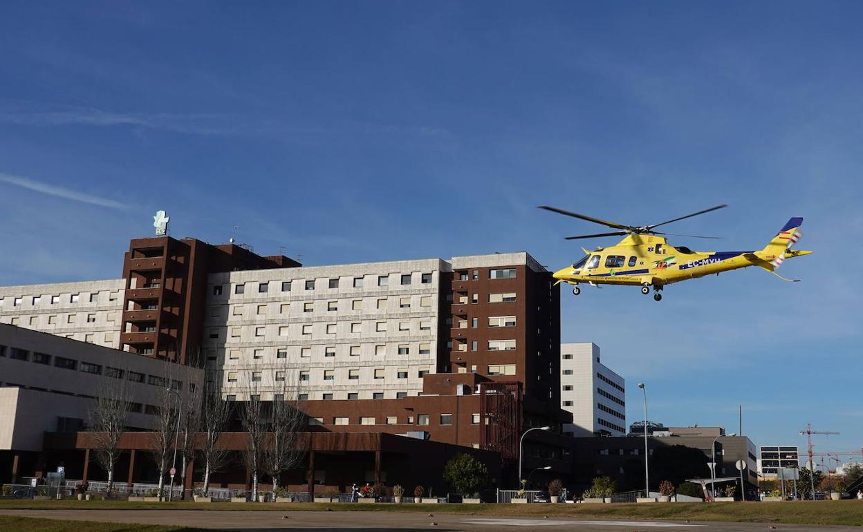 Uno de los ciclistas fue evacuado en helicóptero a Badajoz.