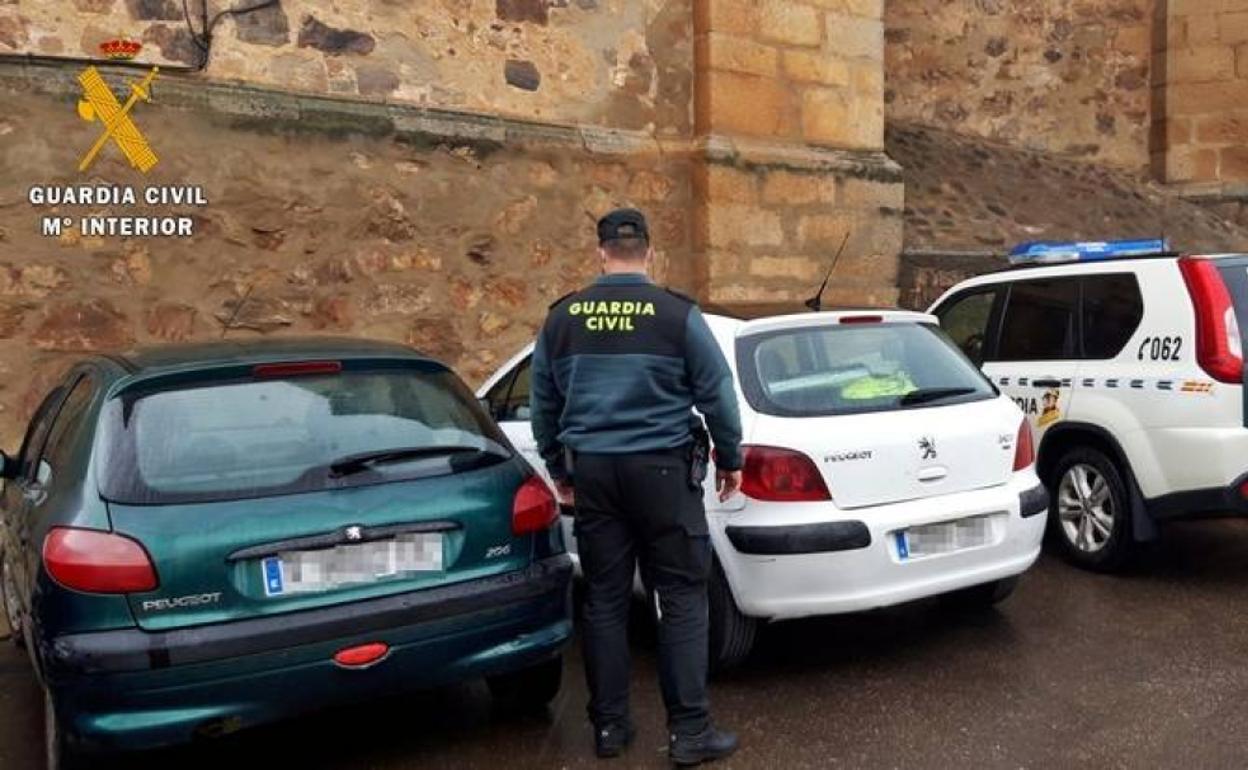 Sucesos en Extremadura: Detenido un vecino de Guareña por robar en ocho vehículos y una vivienda de la localidad