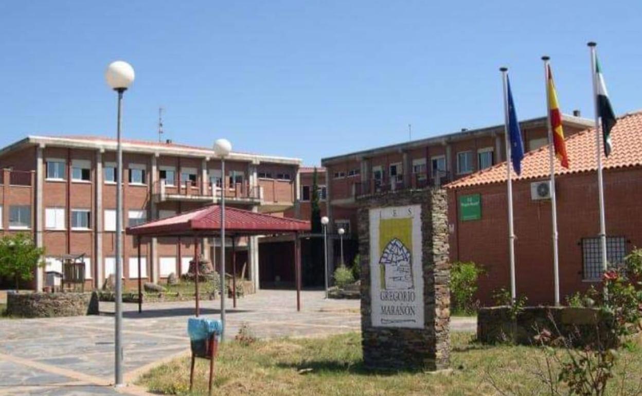 El instituto de Caminomorisco busca informático
