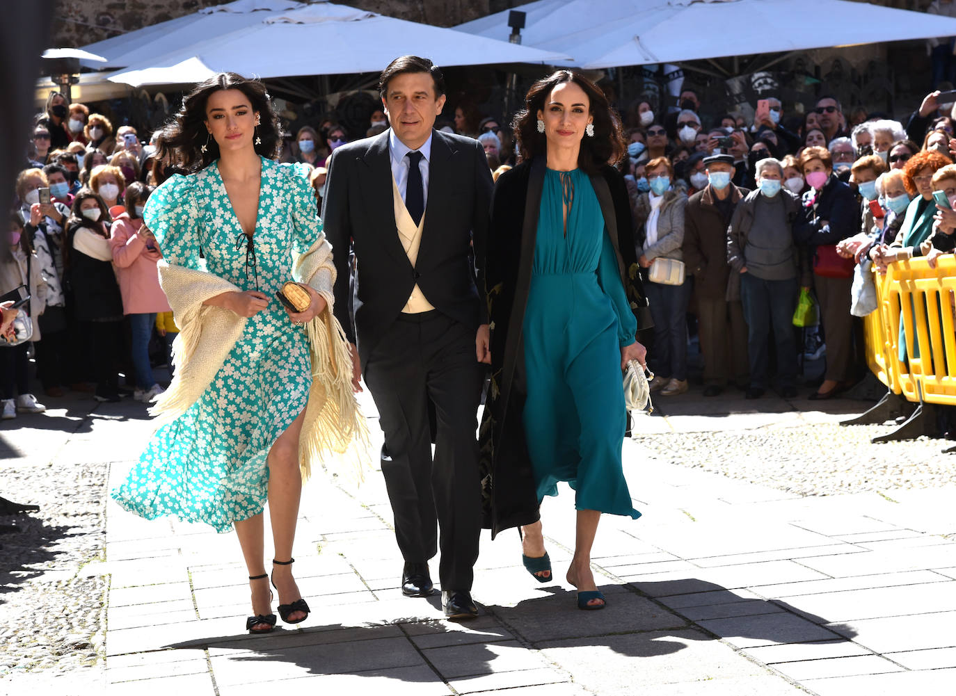 Manuel Falcó con su mujer y su hija