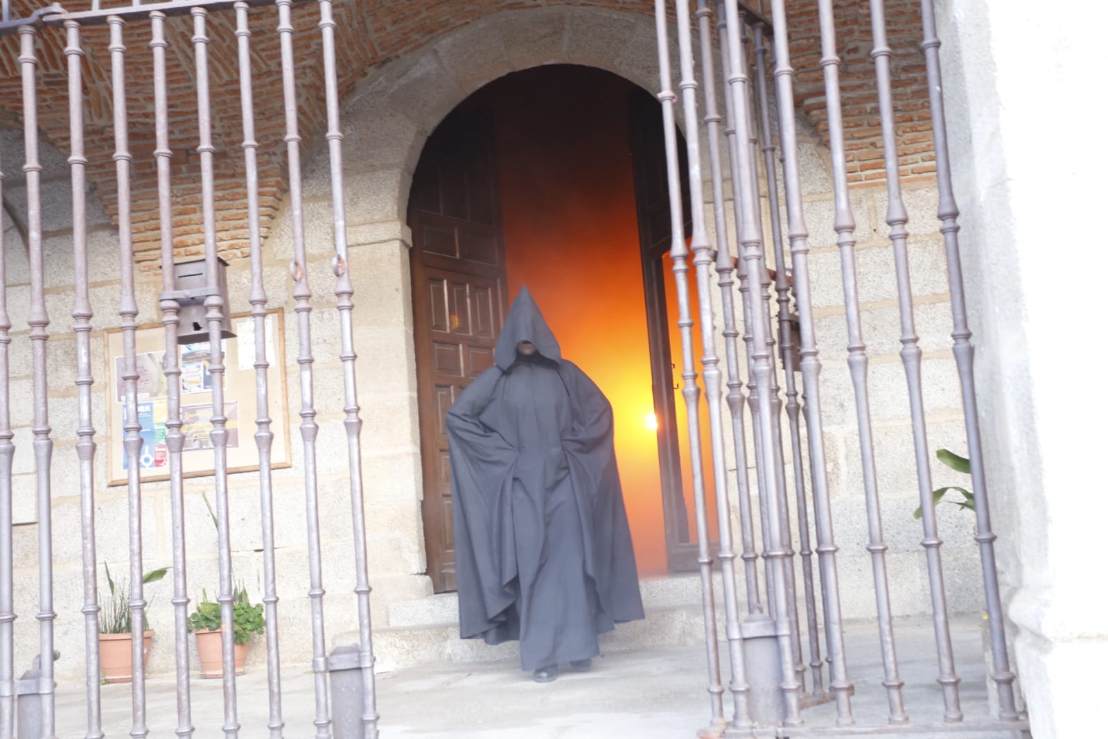 Fotos: Cientos de cacereños siguen la Pasión Viviente