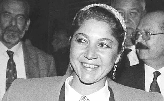 Retrato en la inauguración de la nueva rotativa del Diario HOY, en junio de 1995. 