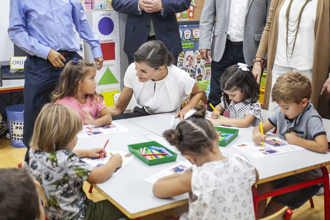 En septiembre de 2019 la Reina Letizia inauguró el curso escolar en Torrejoncillo. 