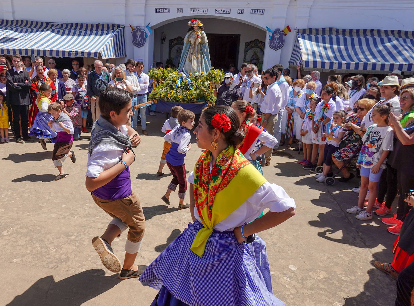 Fotos: Badajoz vuelve a celebrar su romería en honor a la Virgen de Bótoa