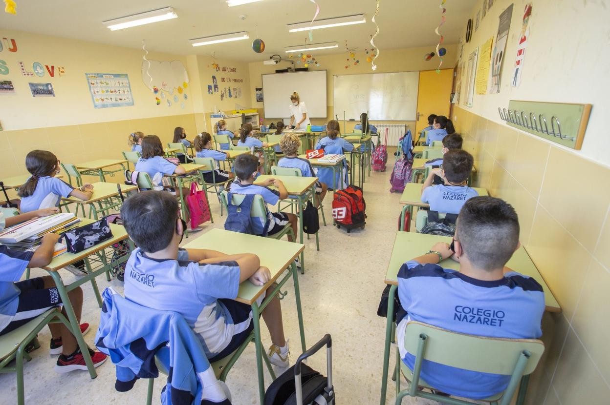 Inicio del curso escolar en el colegio cacereño de Nazaret. 
