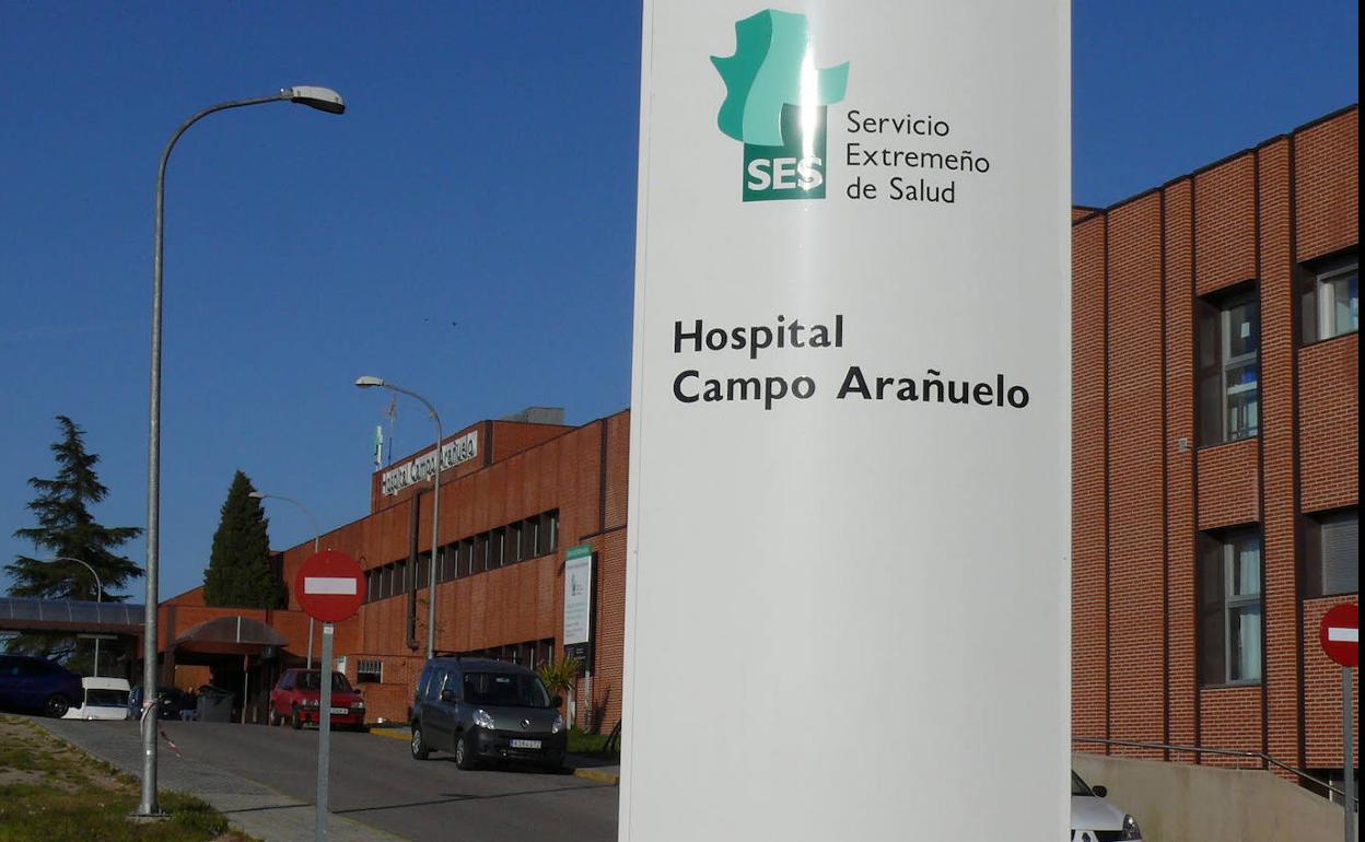 Hospital Campo Arañuelo de Navalmoral, a donde ha sido trasladado el herido. 