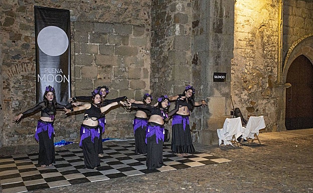El festival Plena Moon se celebró el pasado lunes en la Parte Antigua. 