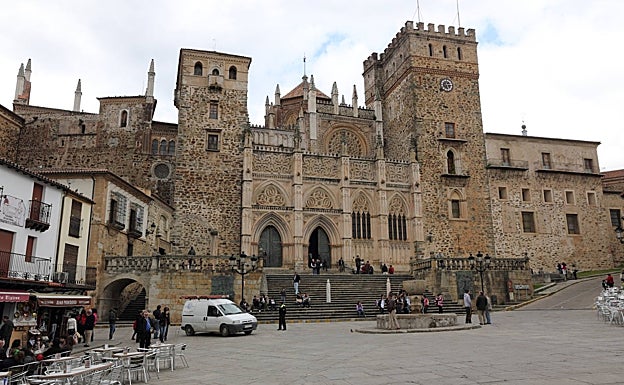 Guadalupe, final de la ruta de Isabel la Católica.