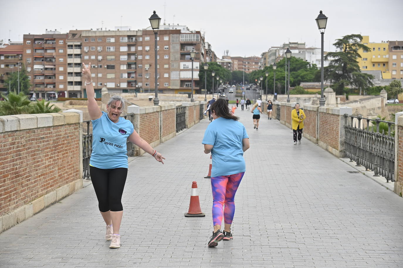 Fotos: FIesta en la VI Carrera por la Diversidad &#039;Los Palomos-Aqualia&#039; de Badajoz