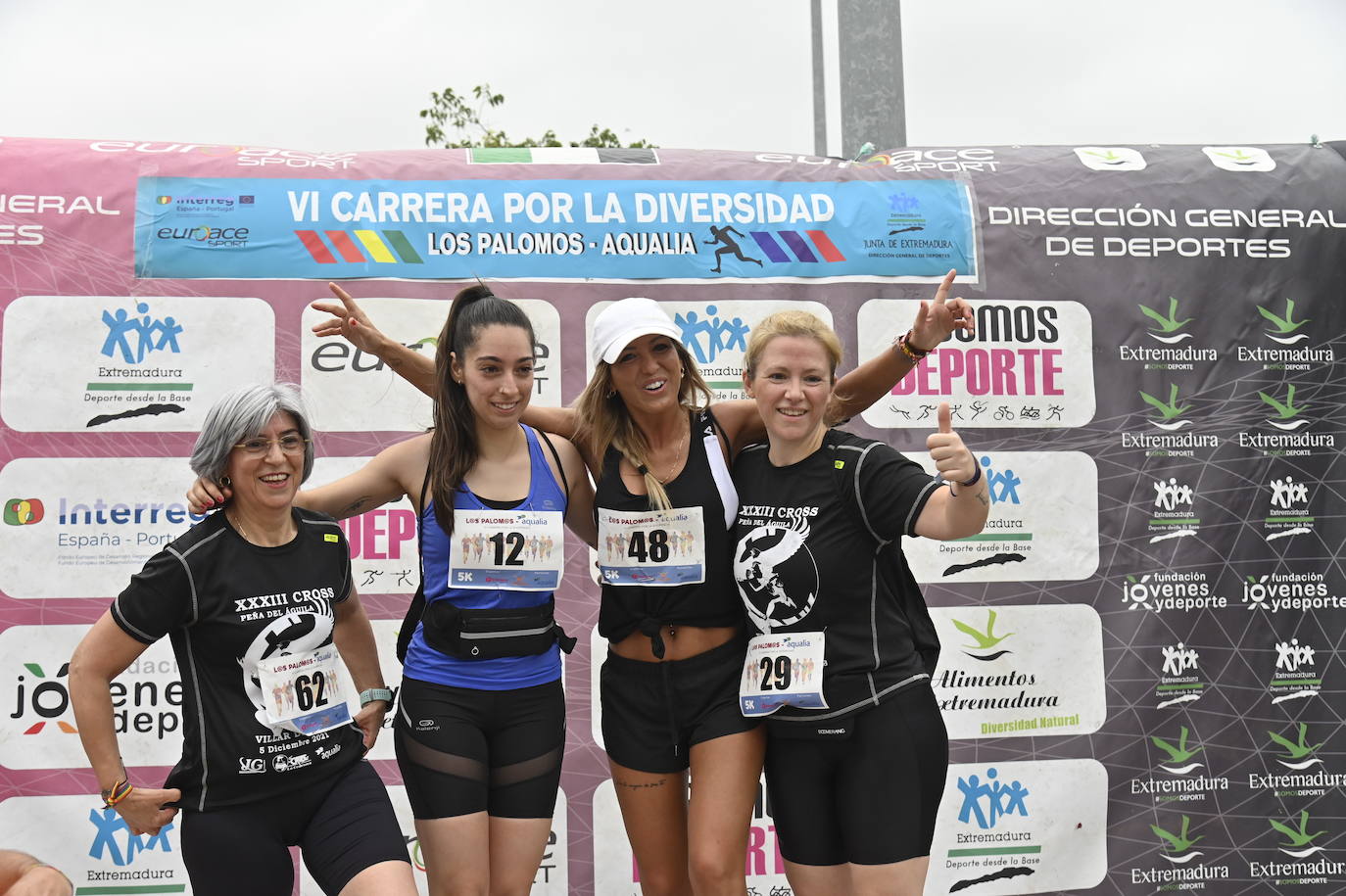 Fotos: FIesta en la VI Carrera por la Diversidad &#039;Los Palomos-Aqualia&#039; de Badajoz