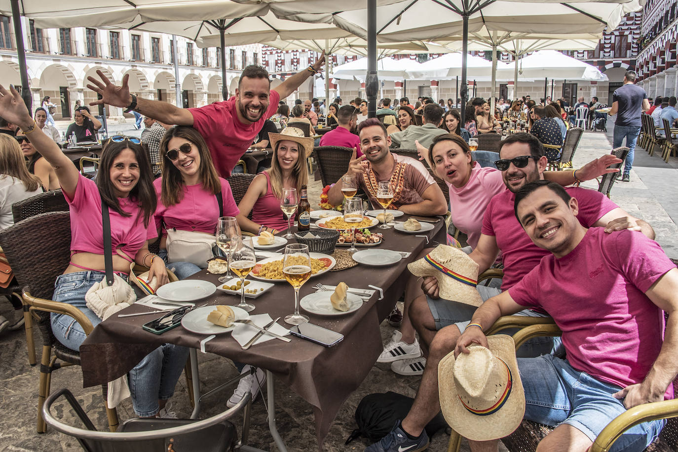 Fotos: Ambiente de este sábado en Badajoz por la fiesta de Los Palomos