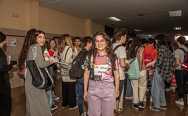 Roxana se ha despertado hoy a las 6,30 horas de la mañana. 