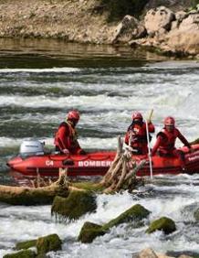 Imagen secundaria 2 - Aparece el cuerpo sin vida del niño de 13 años desaparecido en el Ebro