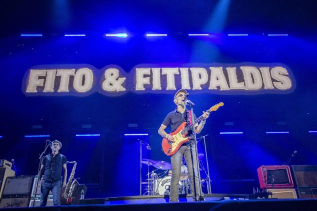 Fotos: Imágenes del ambiente del concierto de Fito &amp; Fitipaldis