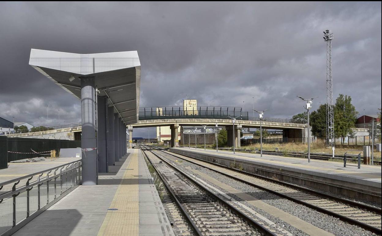 Vías del a estación de tren de Badajoz. 