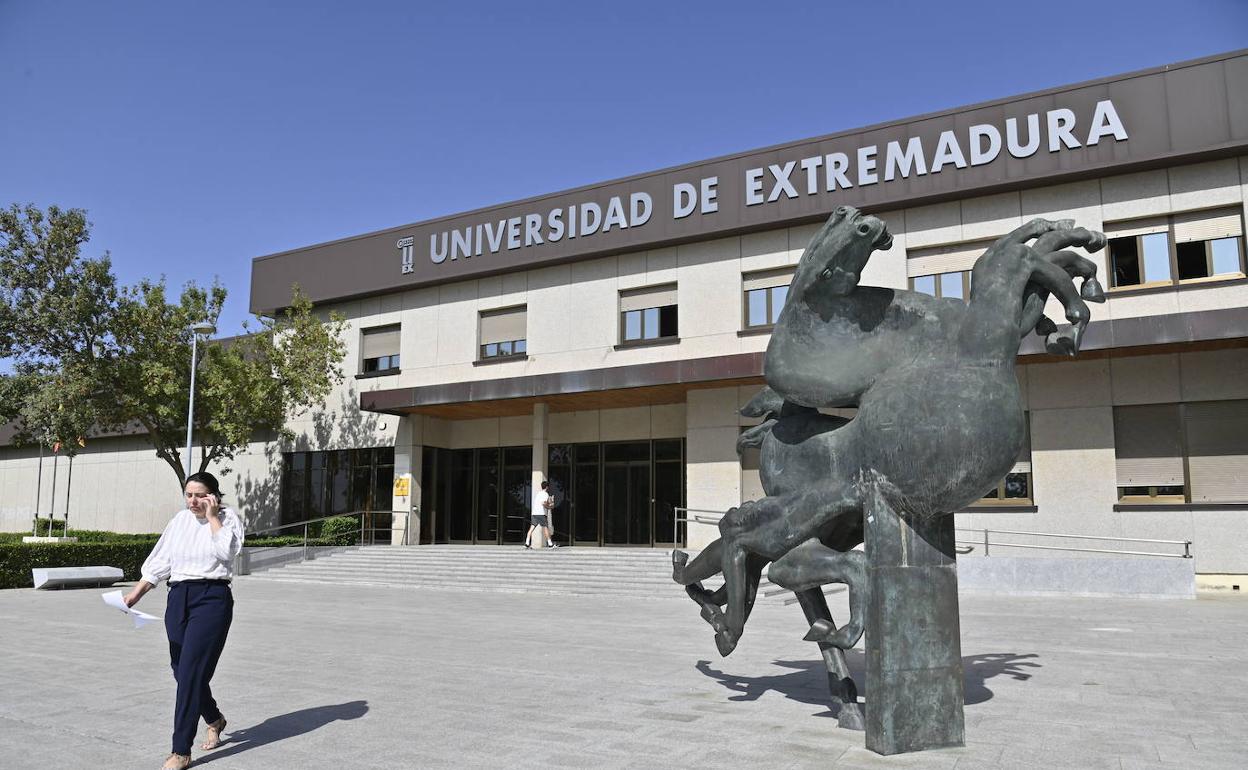 Rectorado de la Universidad de Extremadura, en Badajoz 