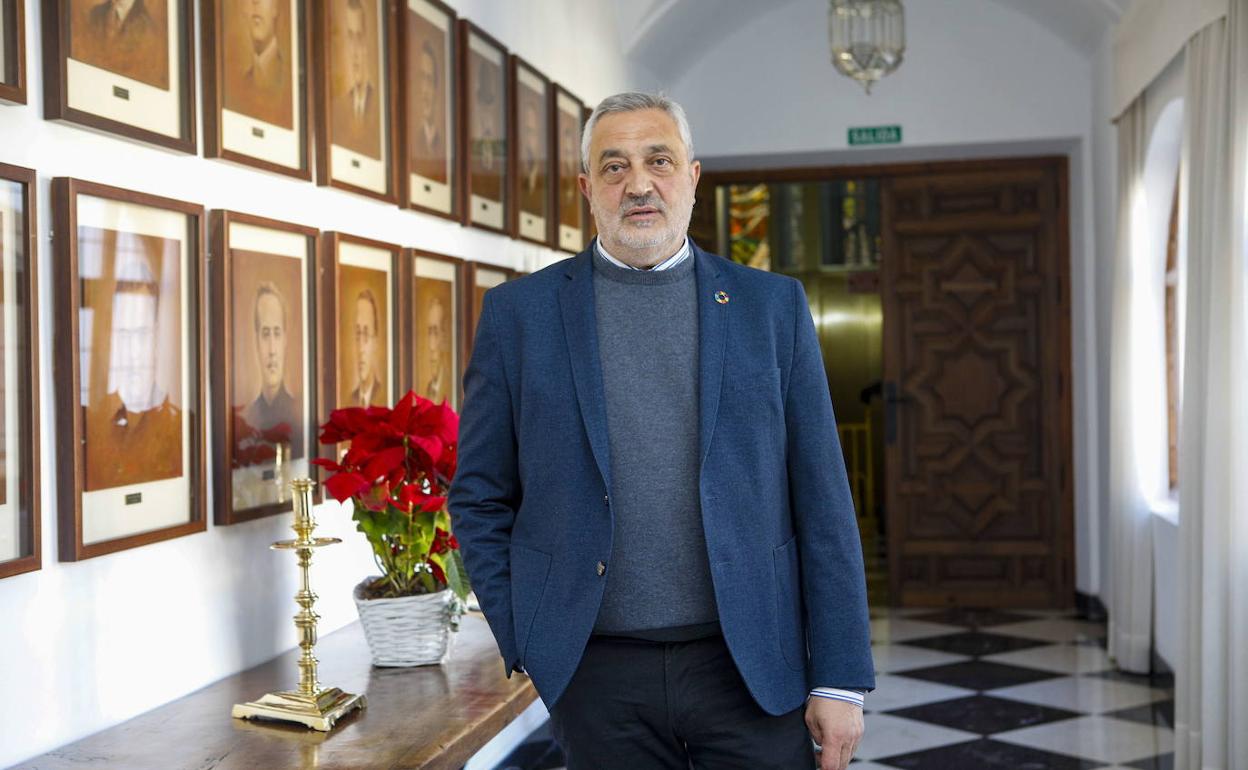 El presidente de la Diputación de Cáceres critica que la sentencia sobre las cruces se pueda recurrir tras dos archivos