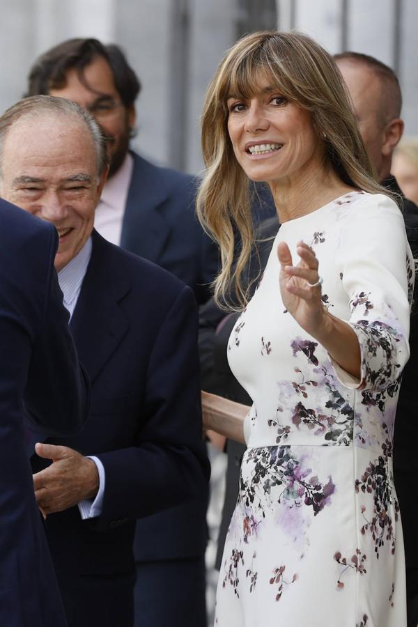 Begoña Gómez, esposa de Pedro Sánchez, a su llegada al Teatro Real. 