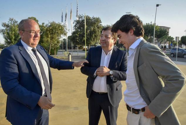 José Antonio Monago, Guillermo Fernández Vara y José María Monago.