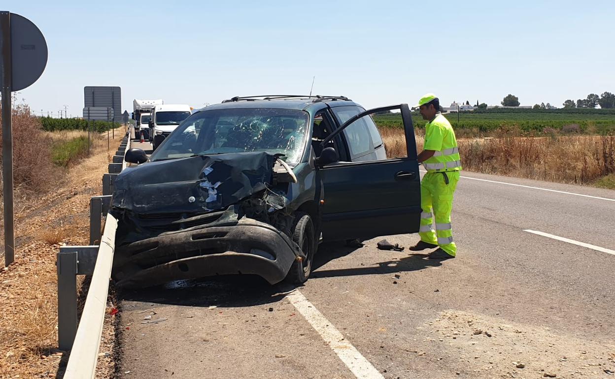 Uno de los vehículos implicados en el accidente múltiple en Valdivia.