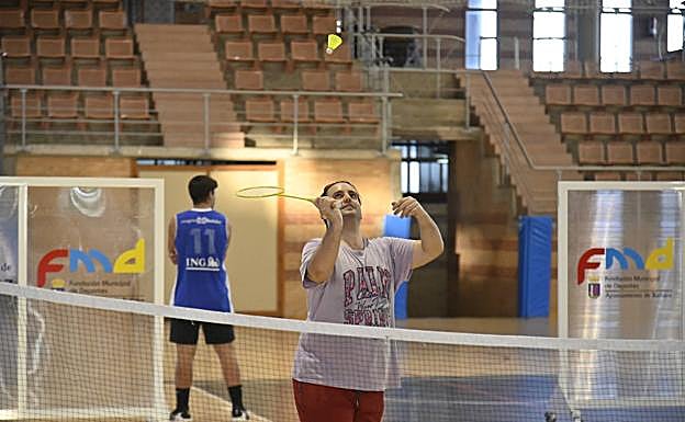 El bádminton también forma parte de las actividades que se ofertan.