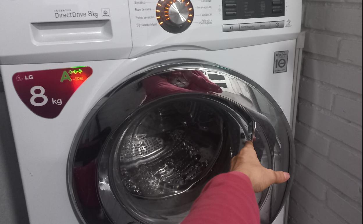 El precio de la luz cambia este martes, estas son las horas más baratas y más caras