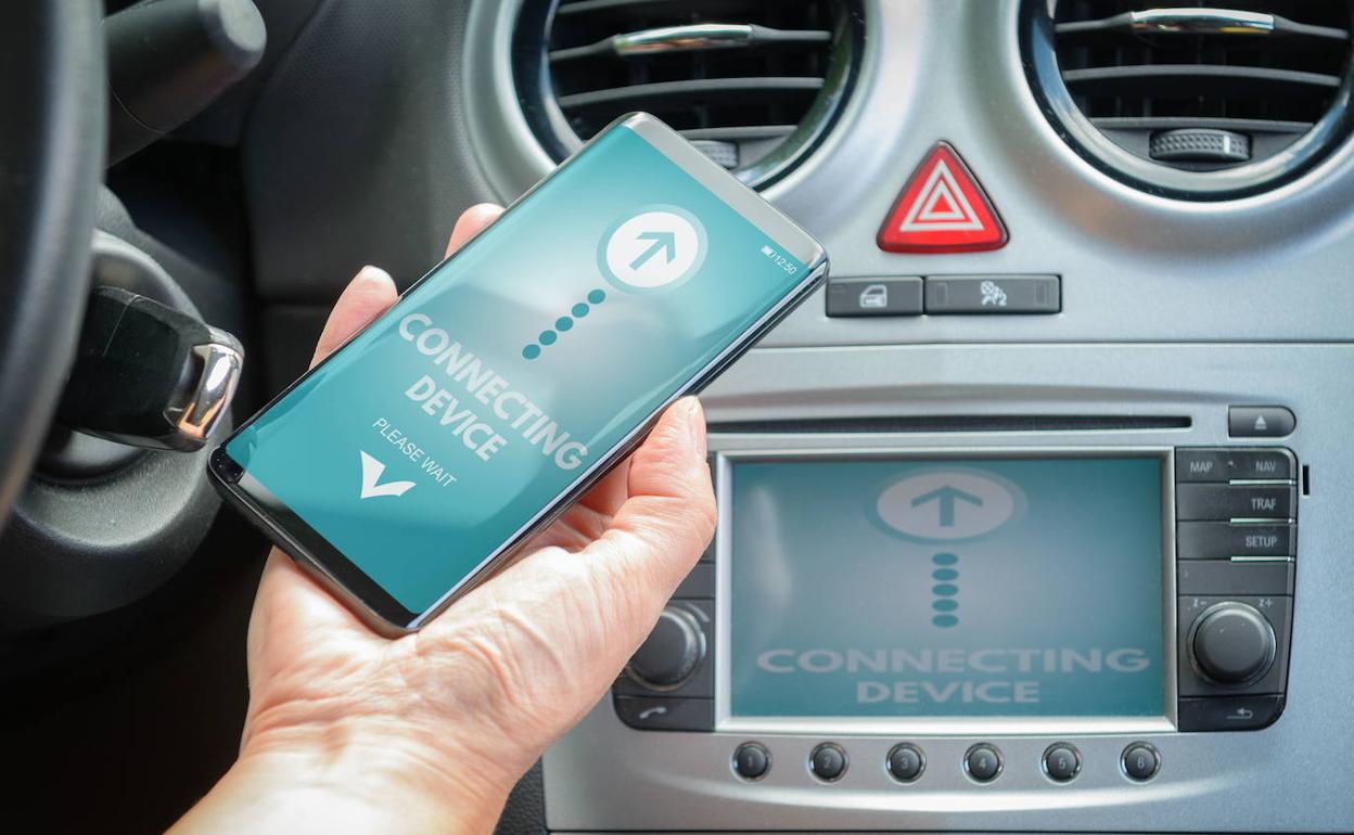 Nuevo timo: El aviso de Caixabank para los que llevan siempre el Bluetooth encendido en el móvil 