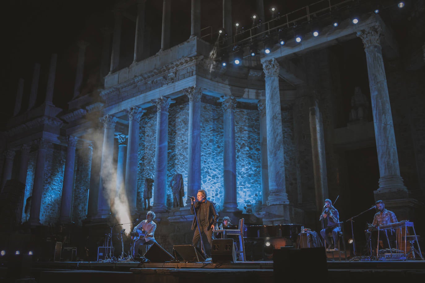 Fotos: El mítico rockero Miguel Ríos hace vibrar el estreno del Stone &amp; Music