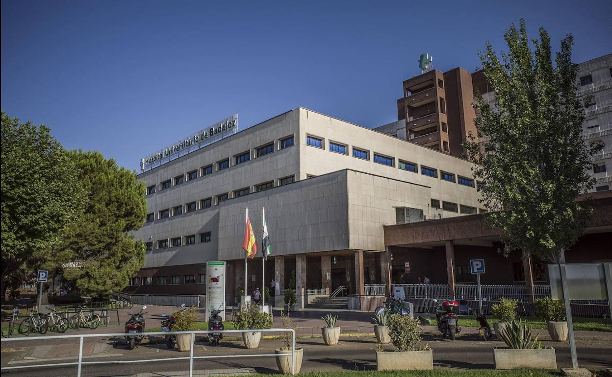 Cinco heridos en un accidente entre dos coches entre Feria y Zafra
