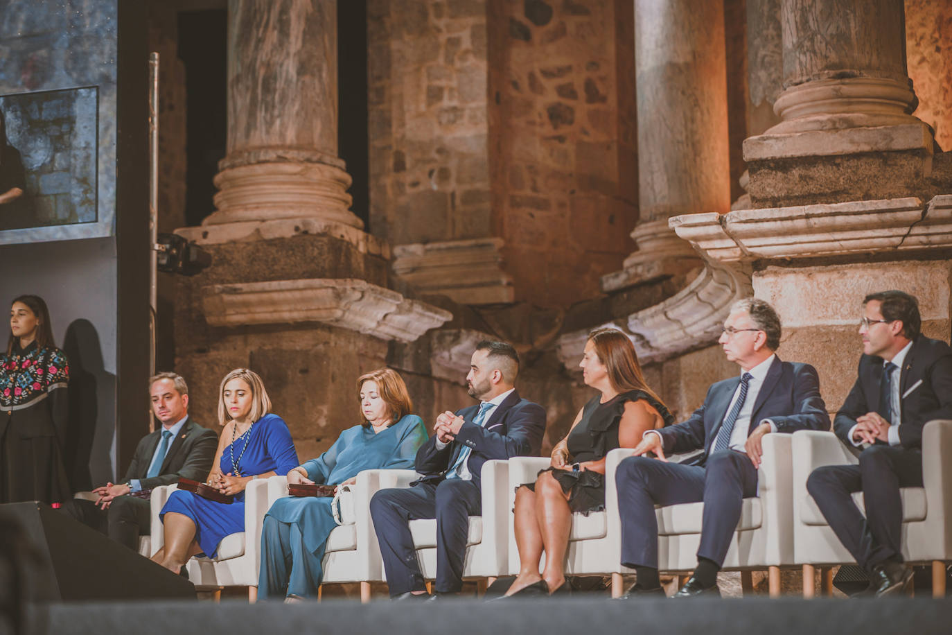 Fotos: Acto de entrega de las Medallas de Extremadura en el Teatro Romano