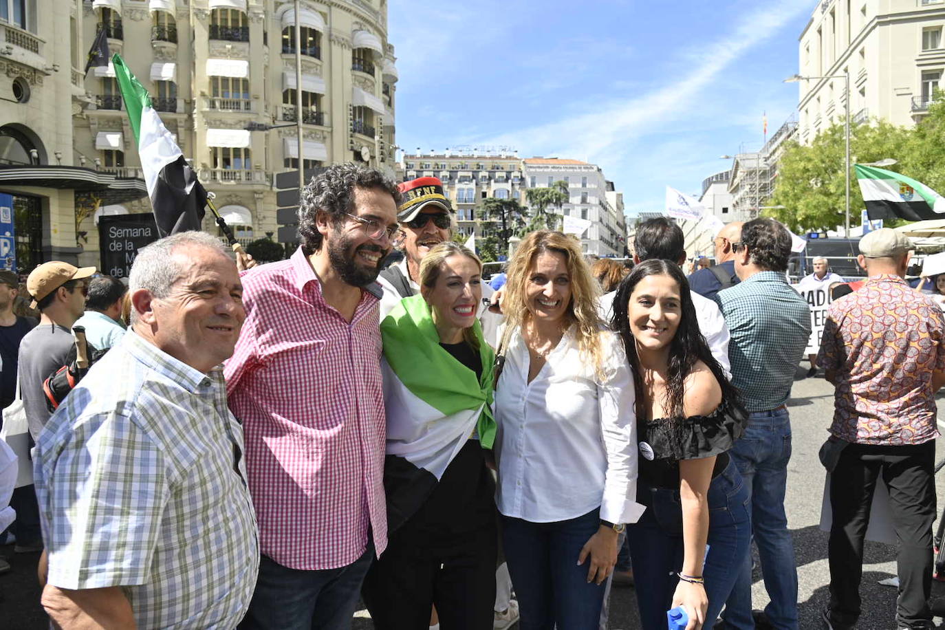 Fotos: La manifestación en Madrid por un tren digno para Extremadura