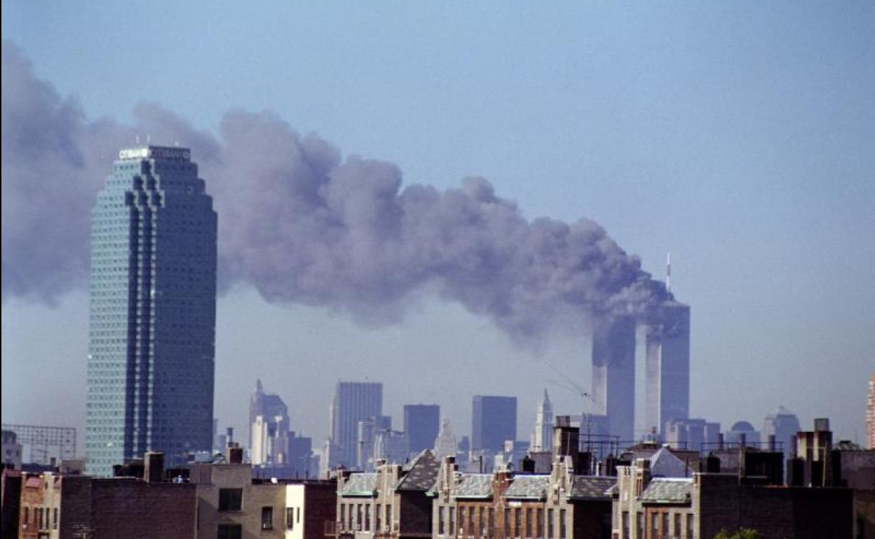 Las Torres Gemelas del World Trade Center de Nueva York en el día de los atentados del 11 de septiembre de 2001. 