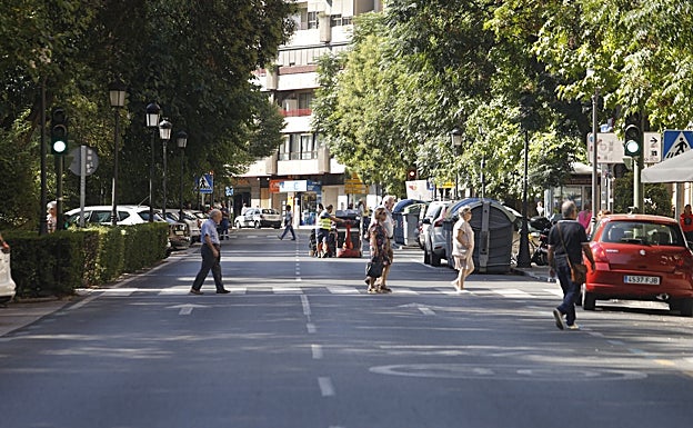 Imagen de la avenida de España en la celebración del Día sin Coches en Cáceres. 