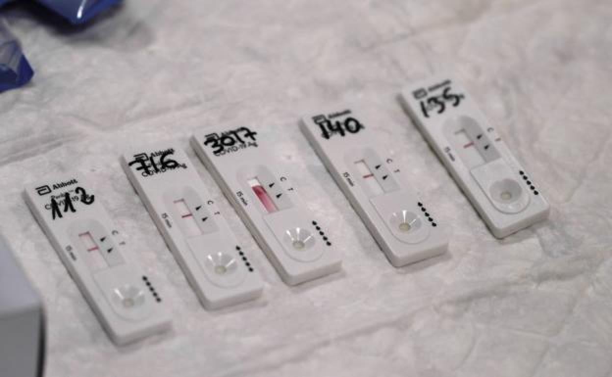 Las UCI de Extremadura quedan libres de covid y registra la cifra de hospitalizados más baja del año