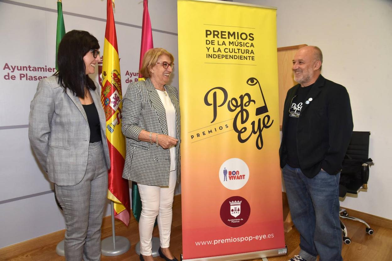 Presentación de los premiados en los XVI Pop Eye. 