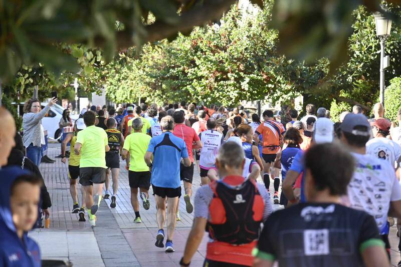 Fotos: Las mejores imágenes de la media maratón Badajoz-Elvas 