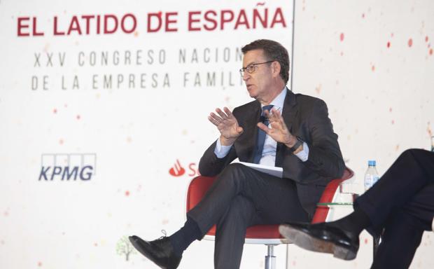 Feijóo avisa de que empresas de la región podrían irse a Portugal por la presión fiscal