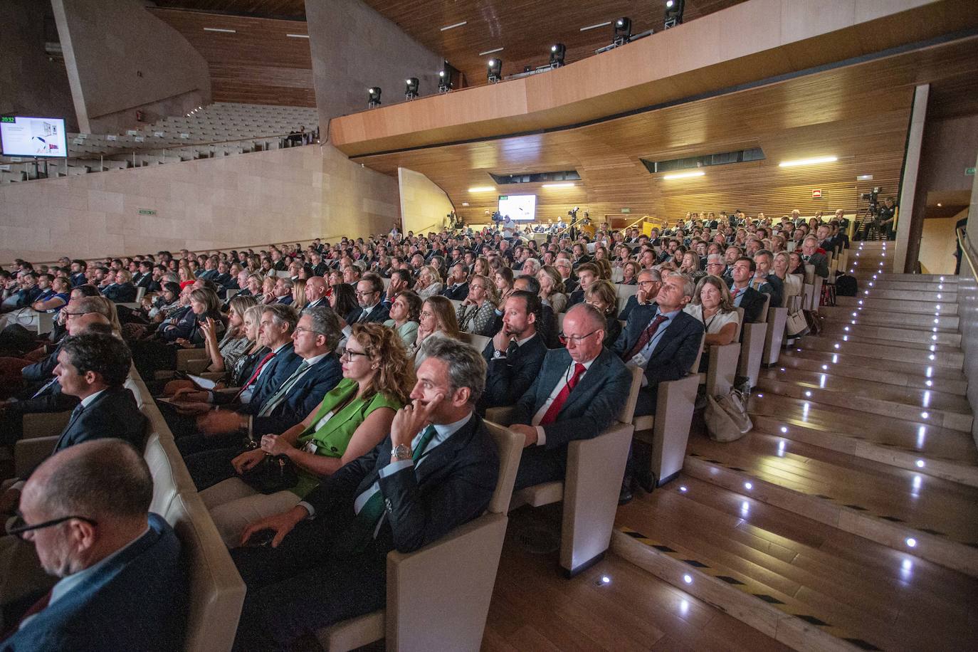 Fotos: Felipe VI inaugura el XXV Congreso Nacional de la Empresa Familiar en Cáceres