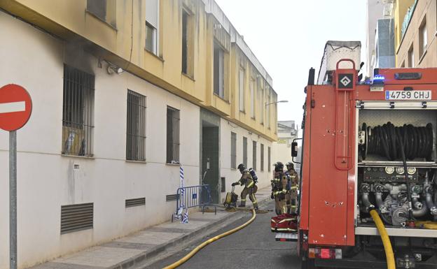 San Roque pide a la Sareb que tapie todos los accesos del edificio okupado en Badajoz