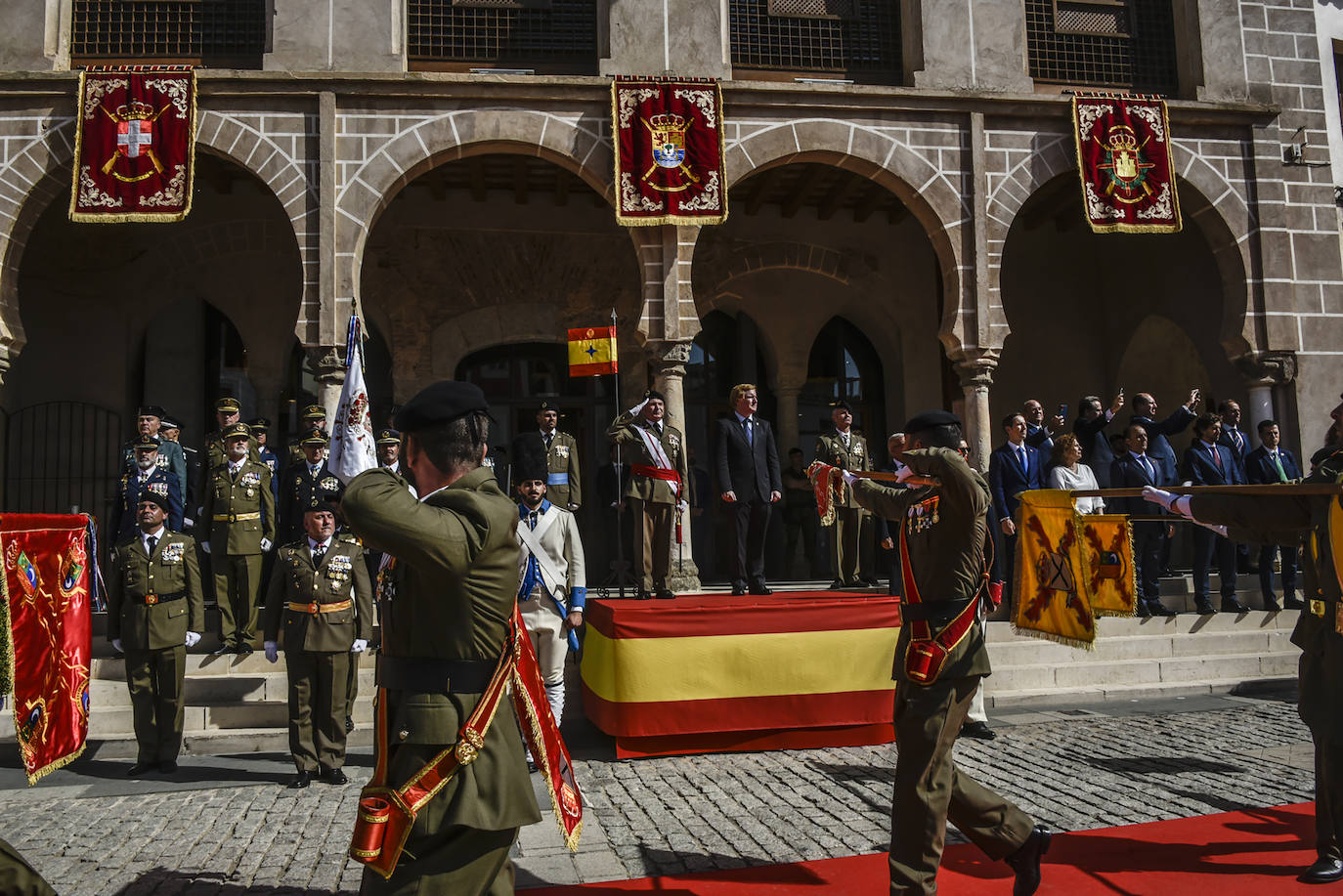 Fotos: La jura de bandera civil en Badajoz, en imágenes