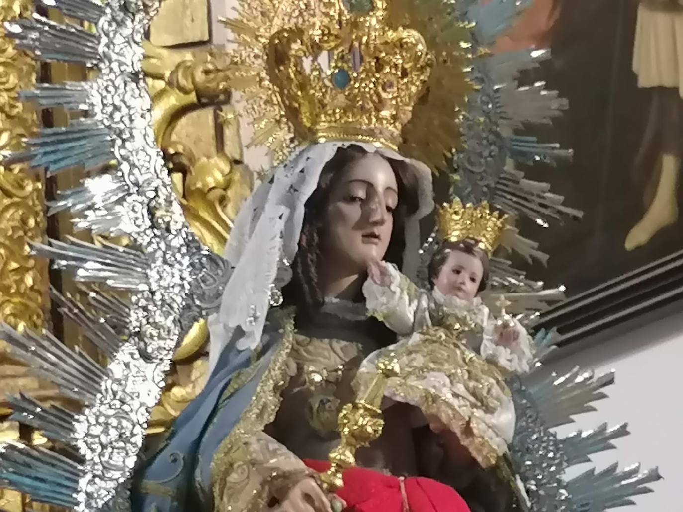 Fotos: Los santeños reciben con emoción a la Virgen de la Estrella