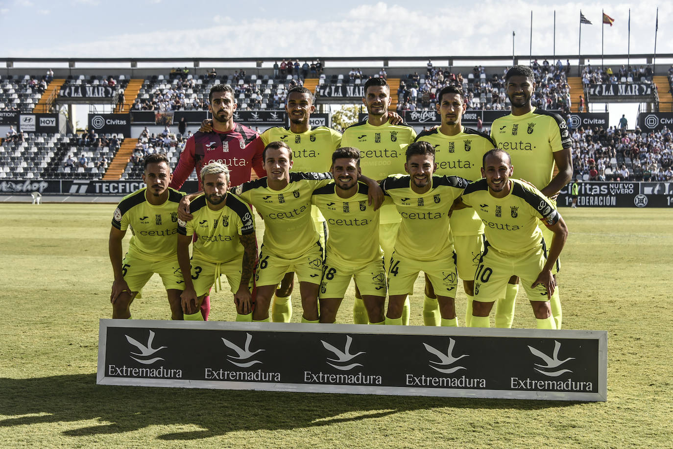 Fotos: El partido Badajoz-Ceuta, en imágenes