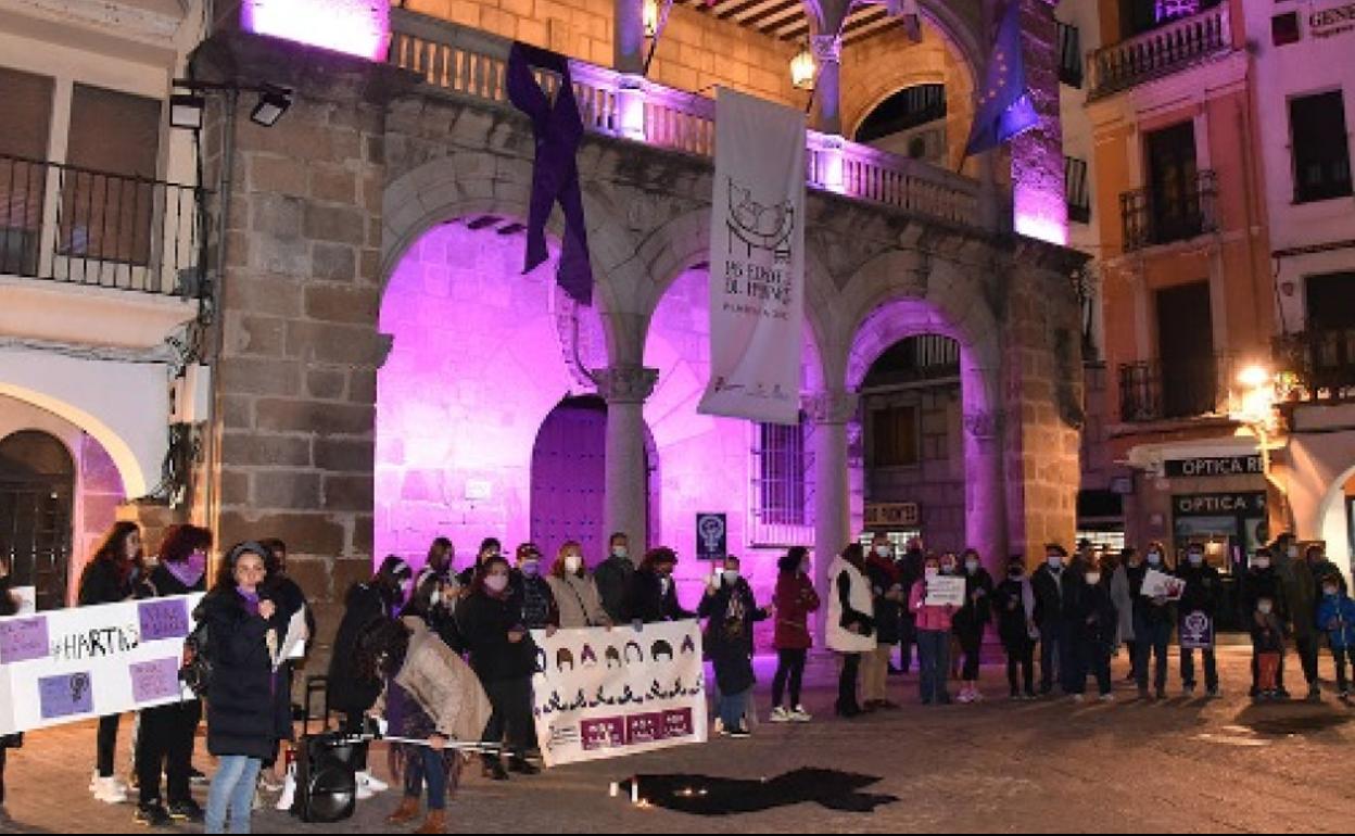 Protesta contra la violencia de género en Plasencia. 